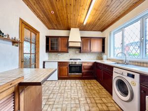 Photo 14- click for photo gallery